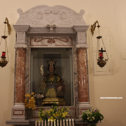 Statua S Restituta