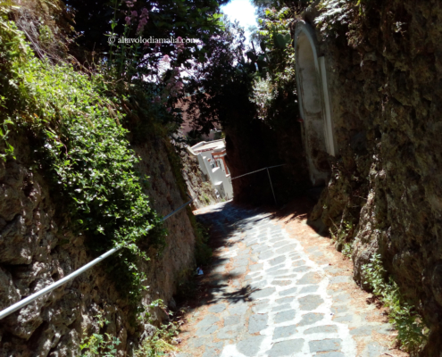 Borgo S Alessandro sentiero