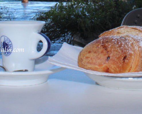 Ischia cornetto e caffè