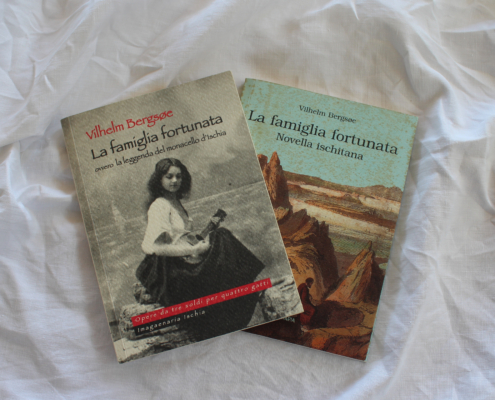 Le due edizioni de La famiglia fortunata